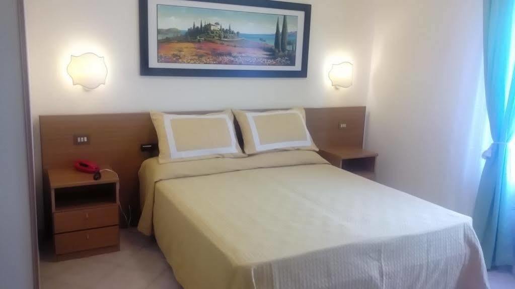 Hotel Astor Victoria 马尔米堡 外观 照片