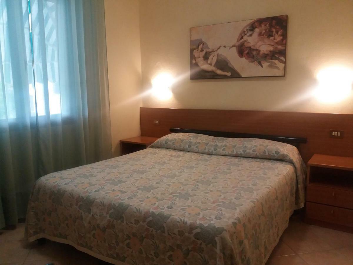 Hotel Astor Victoria 马尔米堡 外观 照片